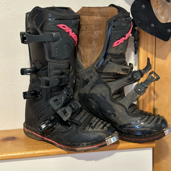 Motocross Gear - Picture 10 of 10